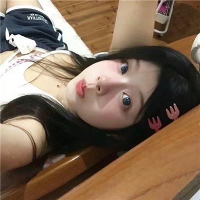 蓝色妖姬 在线观看